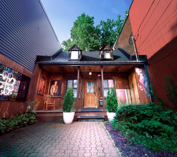 Meme House Judging You